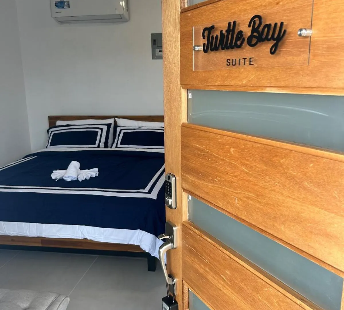 Apartment Turtle Bay Oceanview Suite - Sleeps 2 Piggotts